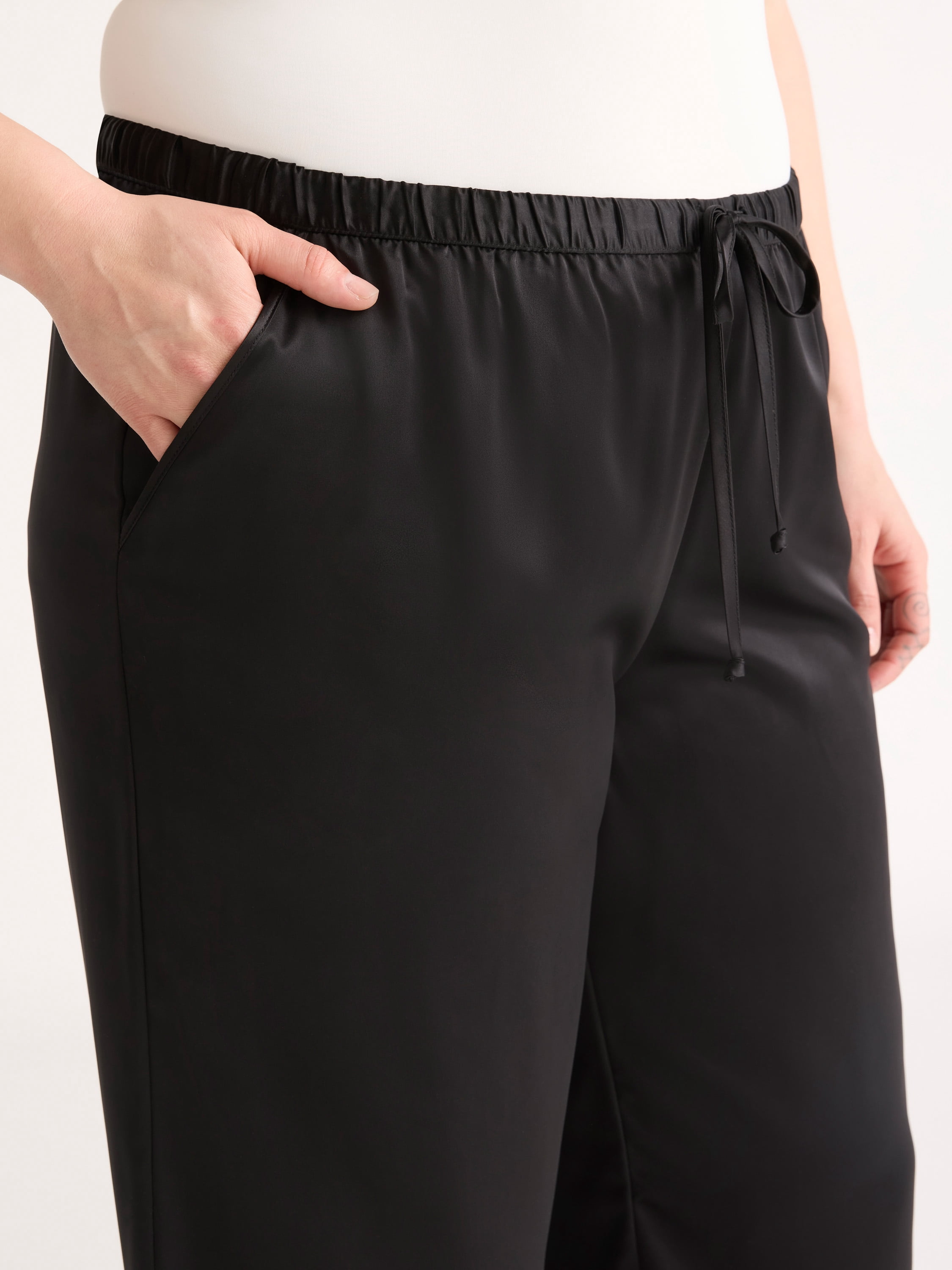 Joyspun Women’s Satin Pants, 28'' Inseam, Sizes XS-3X