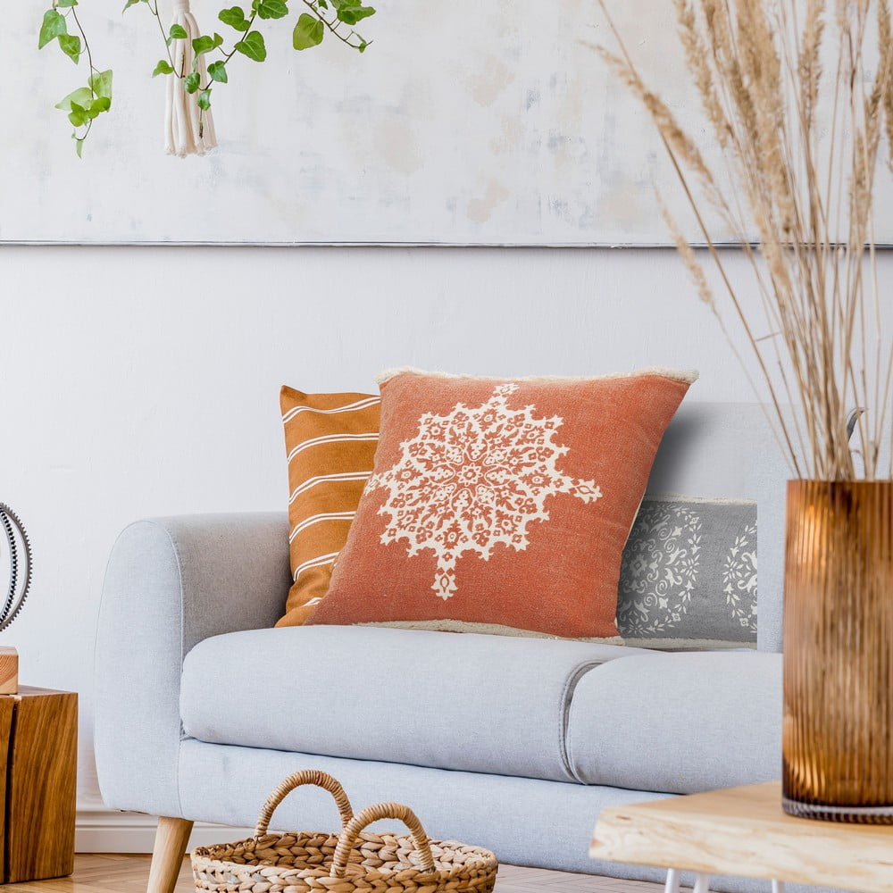 Harlow Hill Orange/White Medallion Bohemian/Eclectic Cotton Throw Pillow Cover, 20" x 20"
