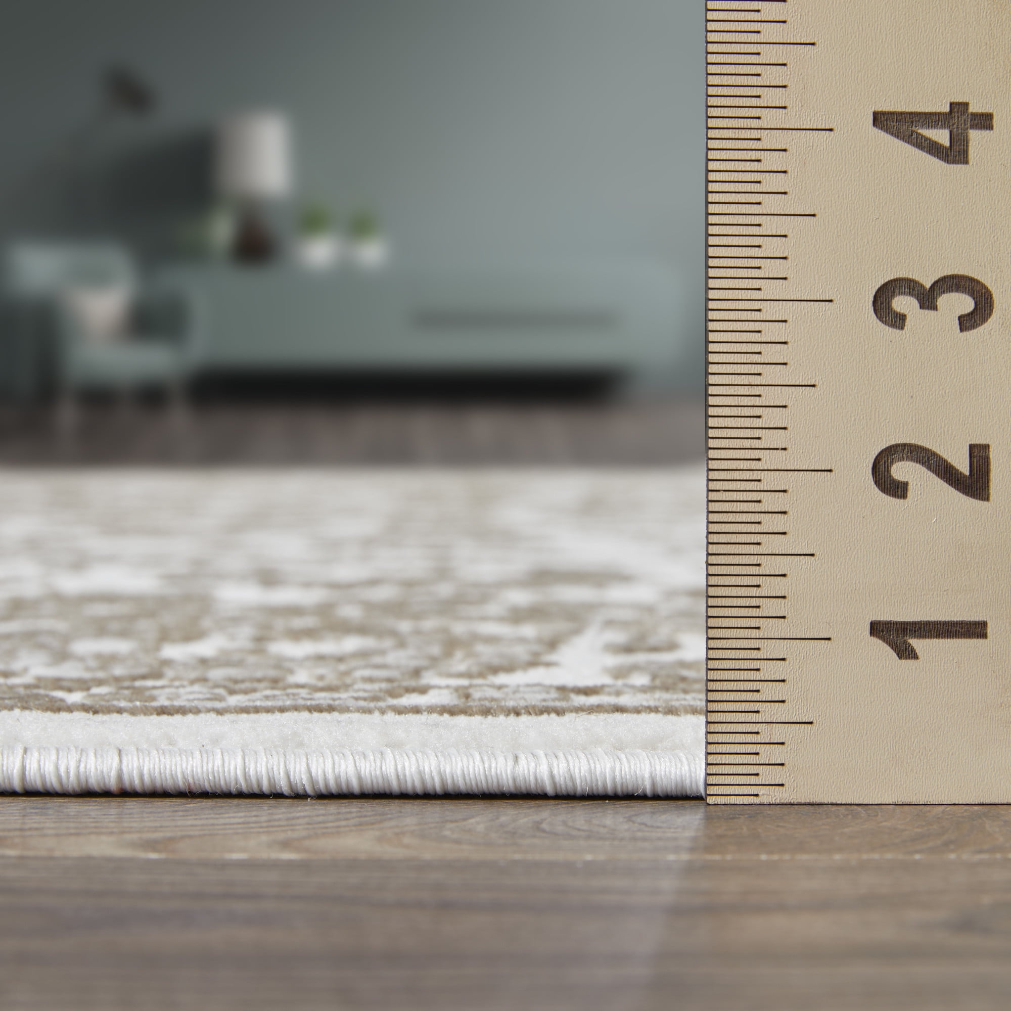 Loomaknoti Aysal Alazah 4' x 6' Cream Floral Indoor Area Rug