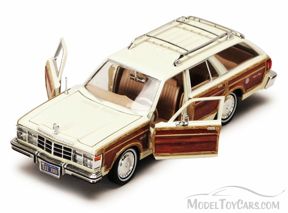 【美品】ダンバリーミン 1/24 1942 Chrysler ミニカー cb92b382-8391-41e4-9dc9-