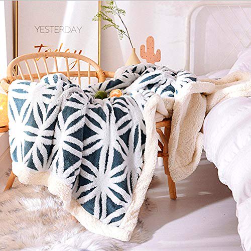 Ukeler Navy Blue Flannel Sherpa Throw 50'' x 60'' New Blanket Ultra Plush Lightweight Throw Blanket Luxury Soft Warm Fuzzy Blanket Throws for Bed/Couch/Sofa/Office/Camping