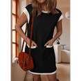 thumbnail image 4 of Vestido Mini con Mangas y Bloques de Color, Color Negro, Talla L, 4 of 7