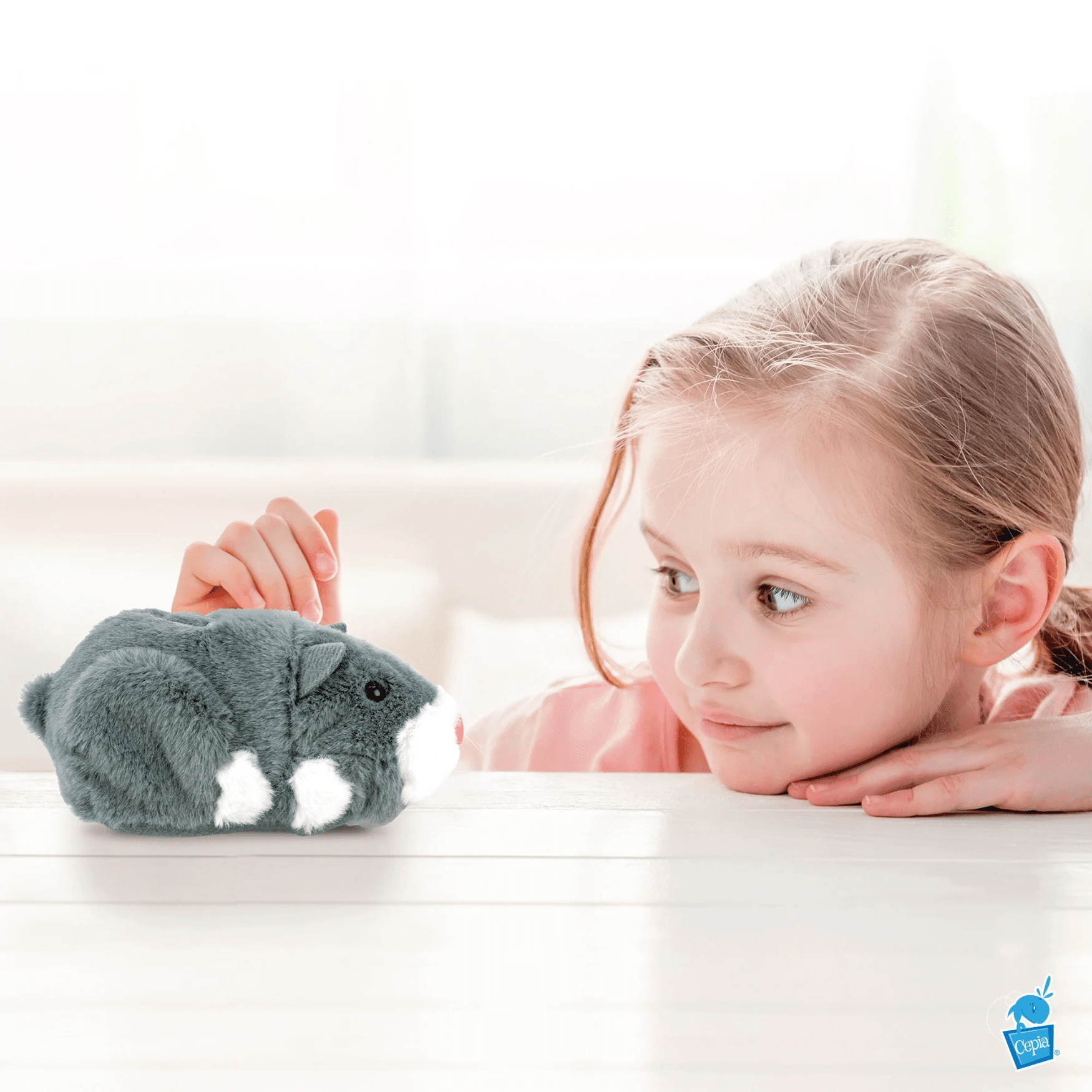 ZhuZhu Pets Num nums Interactive Hamster Toy Electronic Plush Pet