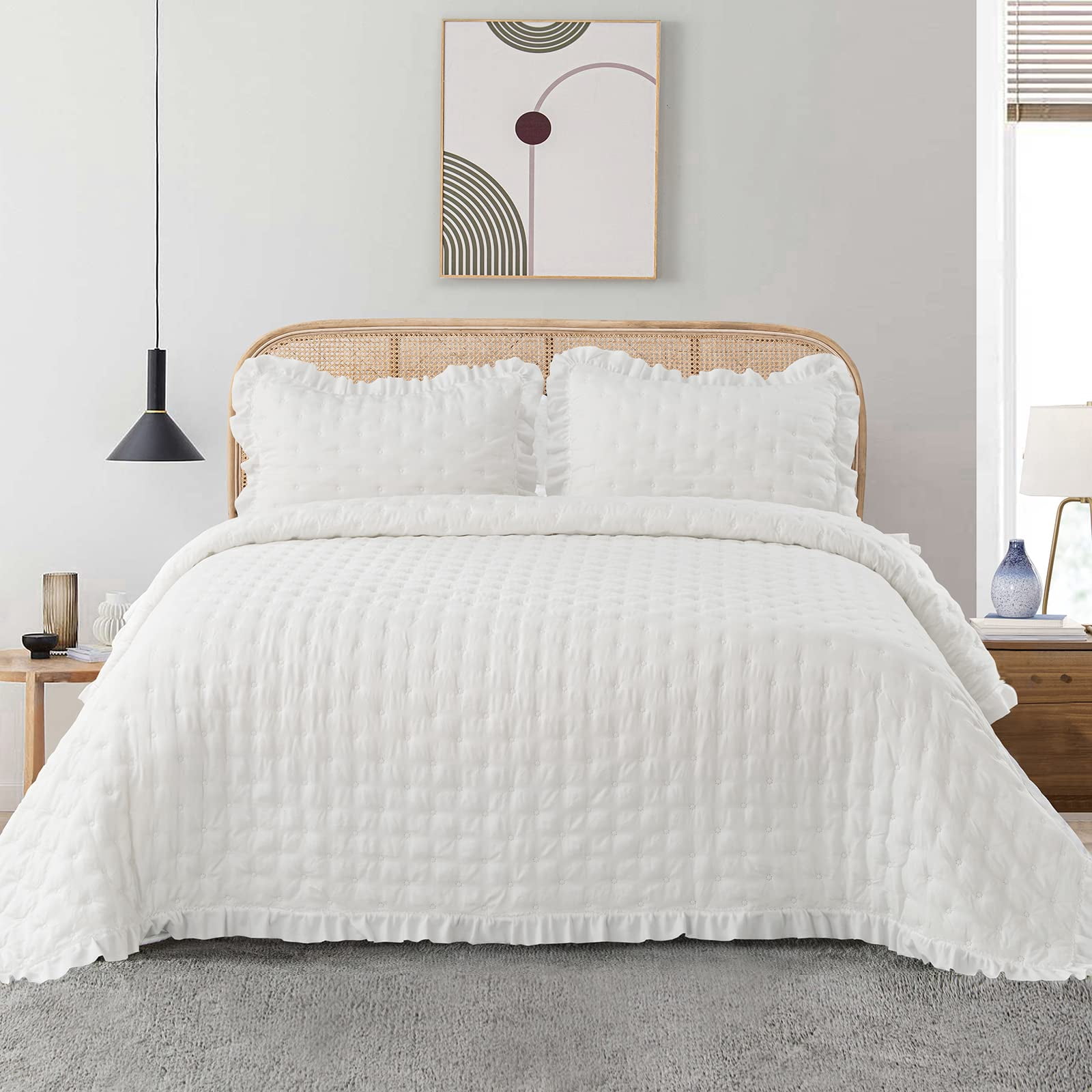 King Qult Set, 3-Piece Soft Warm Ultrasonic Reversible Pleated Ruffled Coverlet Bedspread Set with 2 Pillow Shams, 104x90 inch, White