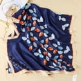 thumbnail image 4 of Bufanda de seda grande para mujer, bufanda de playa de invierno, bufanda de seda con protección solar, nueva simulación de seda, bufanda de seda satinada, chal grande con sombrilla, pareo (azul) Rojo Verde, 4 of 5