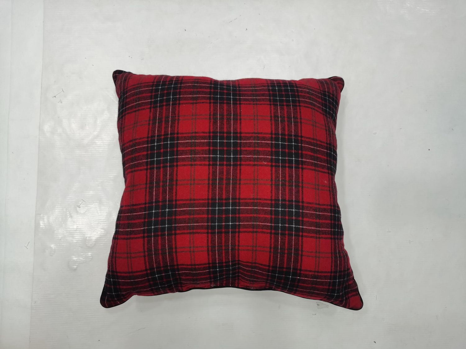 Holiday Time Décor Cushion 18x18 inch TRUCK CUSHION