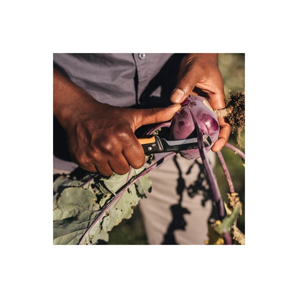 Fiskars Folding Produce Harvesting Knife, 3" Stainless Steel Blade Garden Tool - image 5 of 7