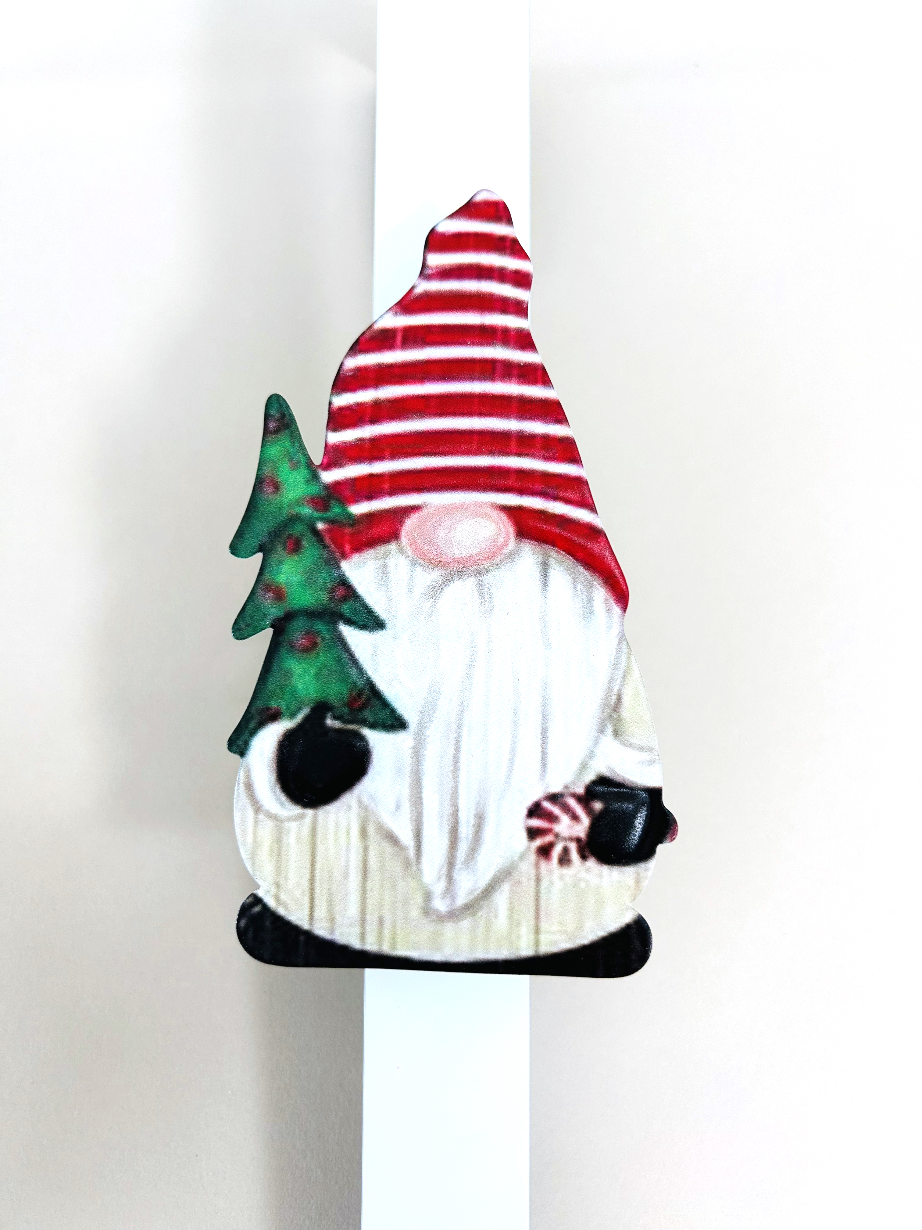 Holiday Time Red Truck and  Gnome Wreath Hanger 16 inch 0.2 kg