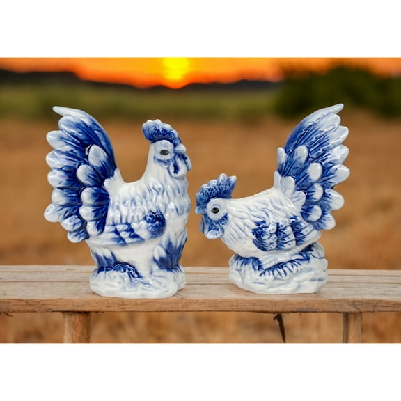 Dutch Blue Ceramic Rooster Salt and Pepper Shakers Farmhouse Kitchen Decor