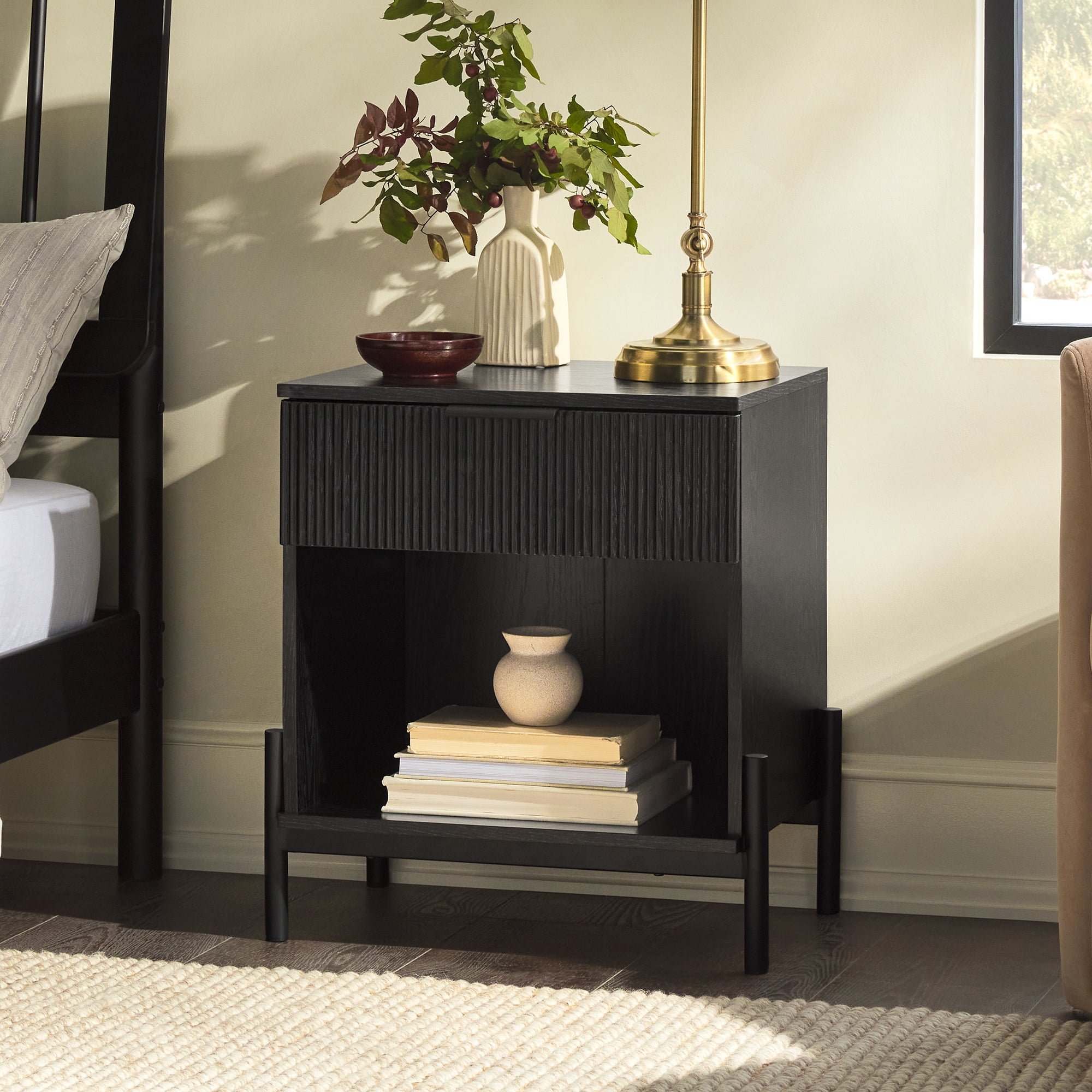 Walker Edison Modern Reeded-Front 1-Drawer Nightstand, Black