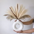 thumbnail image 2 of Jarrones de cerámica blanca para hierba Pampas, diseño de gota de agua, jarrón de donut, decoración moderna para el hogar, estilo nórdico bohemio Ins (blanco mediano), 2 of 5