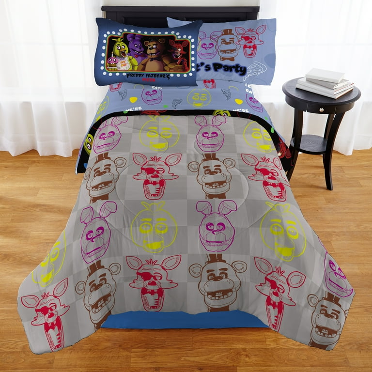 Five Nights at Freddy's Bedding Set Twin Bed in a Bag with Bonus Tote, 5  Piece 