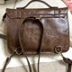 thumbnail image 5 of Qarigey Bolso bandolera de tela suave y no deformable para un fácil almacenamiento, maletín de moda para desplazamientos PU Bolsas de mensajero y de hombro marrón, 5 of 6