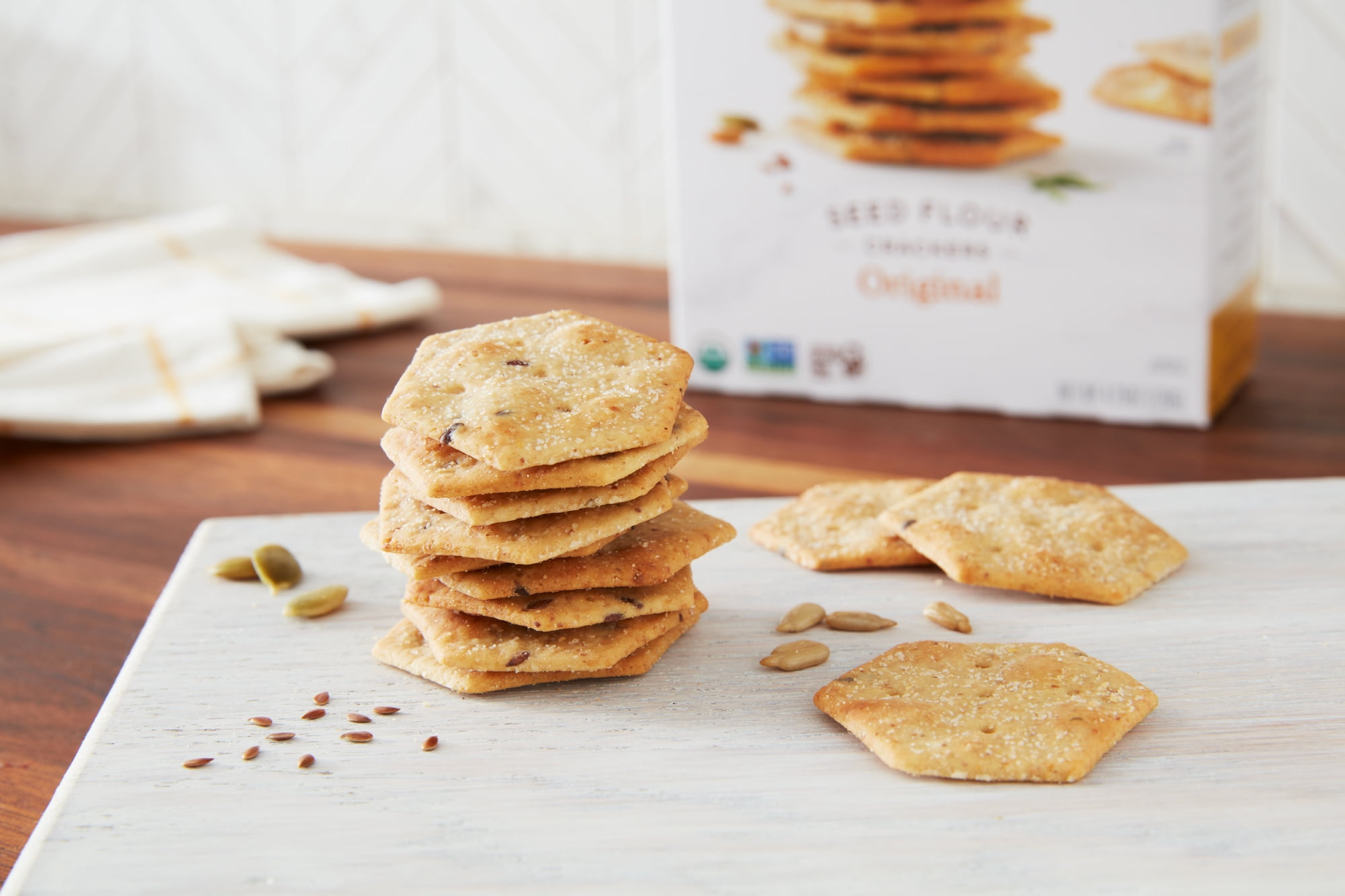 (6 pack) (6 pack) Simple Mills Organic Seed Flour Crackers, Original Sea Salt, Gluten-Free, 4.25 oz