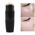 thumbnail image 1 of Rodillo Facial Macarena Absorbente de Aceite Portátil Negro, 1 of 8