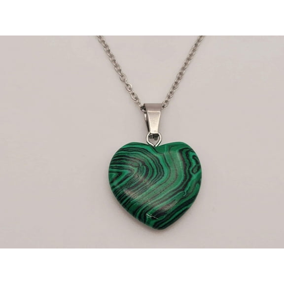Crystal Necklace Silver Wire Malachite Heart Healing Crystal Necklace