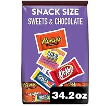 JOLLY RANCHER, KIT KAT and REESE'S Assorted Flavored Snack Size, Candy Party Pack, 34.19 oz