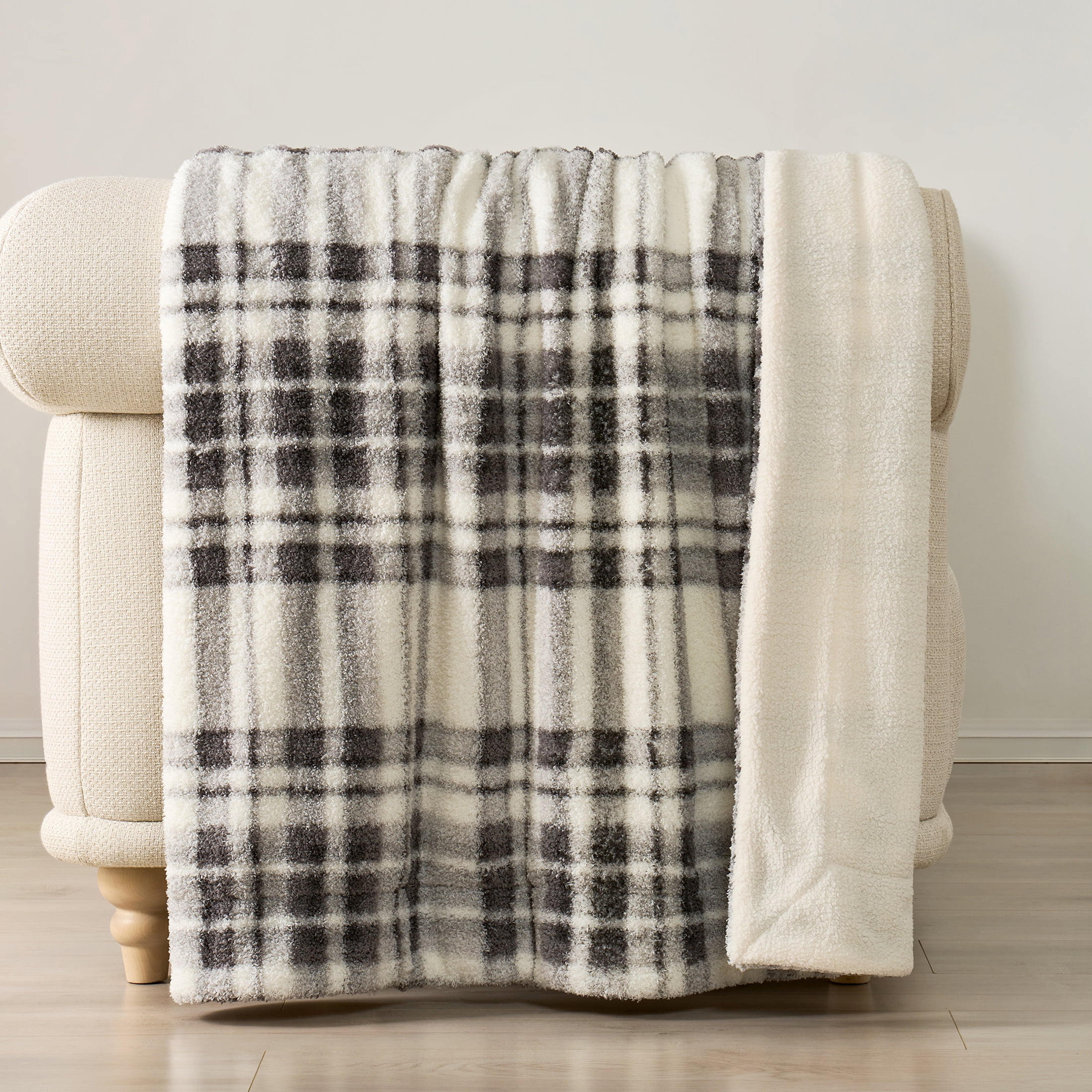 Evergrace Cozy Christmas Throw Gray Check 50"x72"