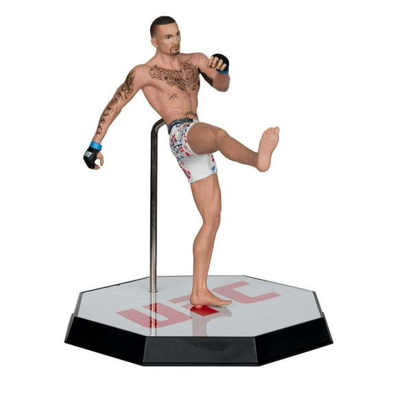 McFarlane UFC Gold Label Collection Max Holloway Posed Figure [Digital Collectible]