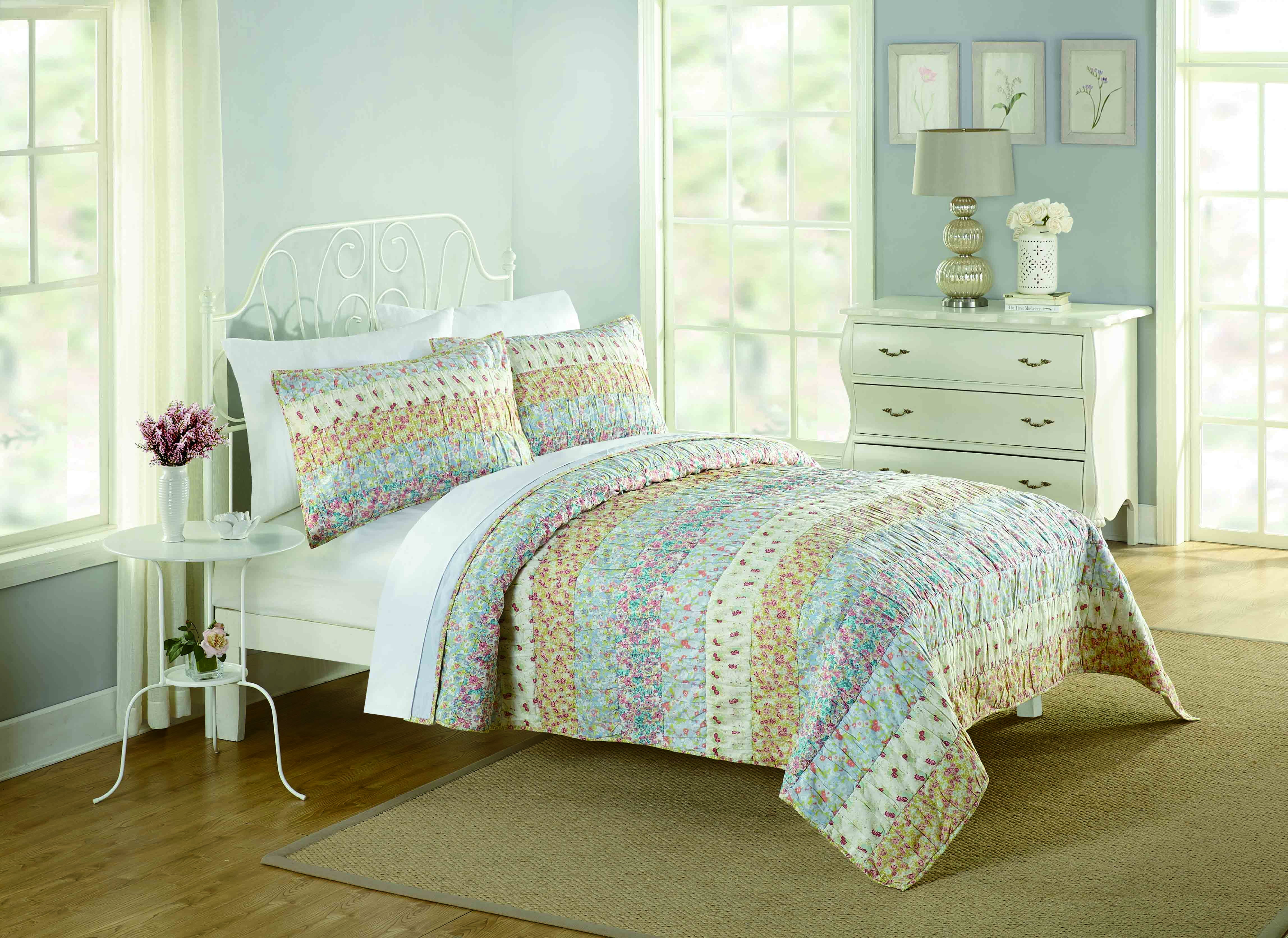 Ruched Banded Floral Quilt by Better Homes & Gardens
