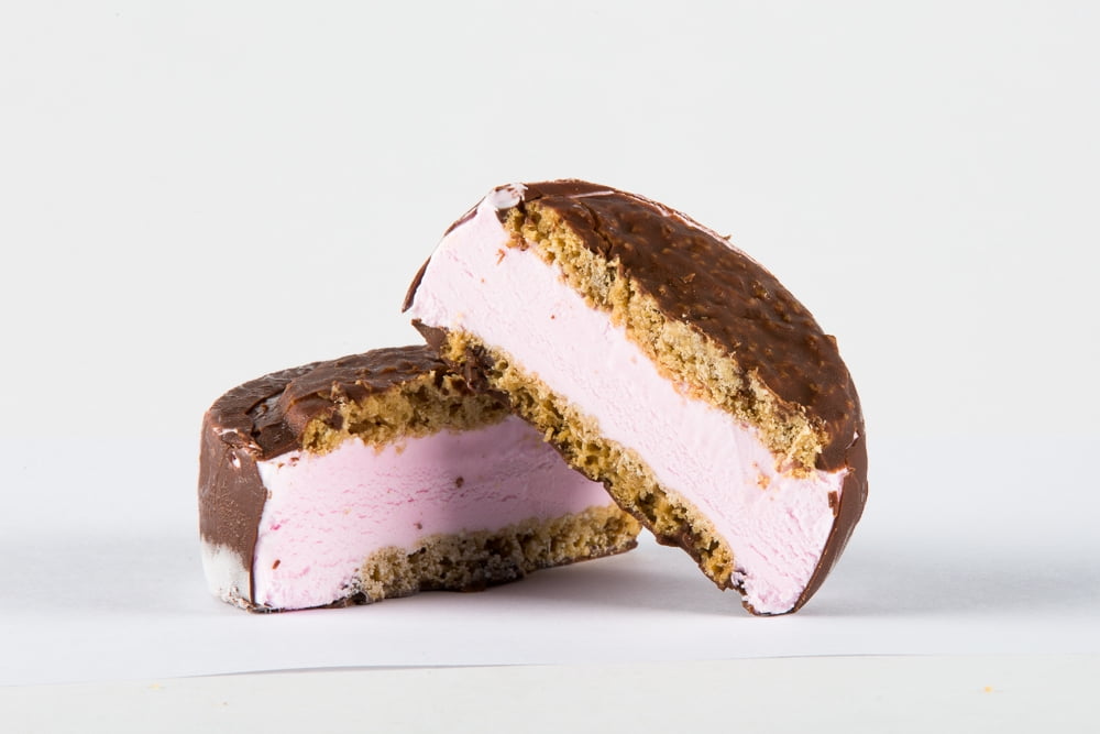 IT'S-IT Ice Cream Strawberry (Seasonal) Sandwich 5.5 fl oz, 3-Count