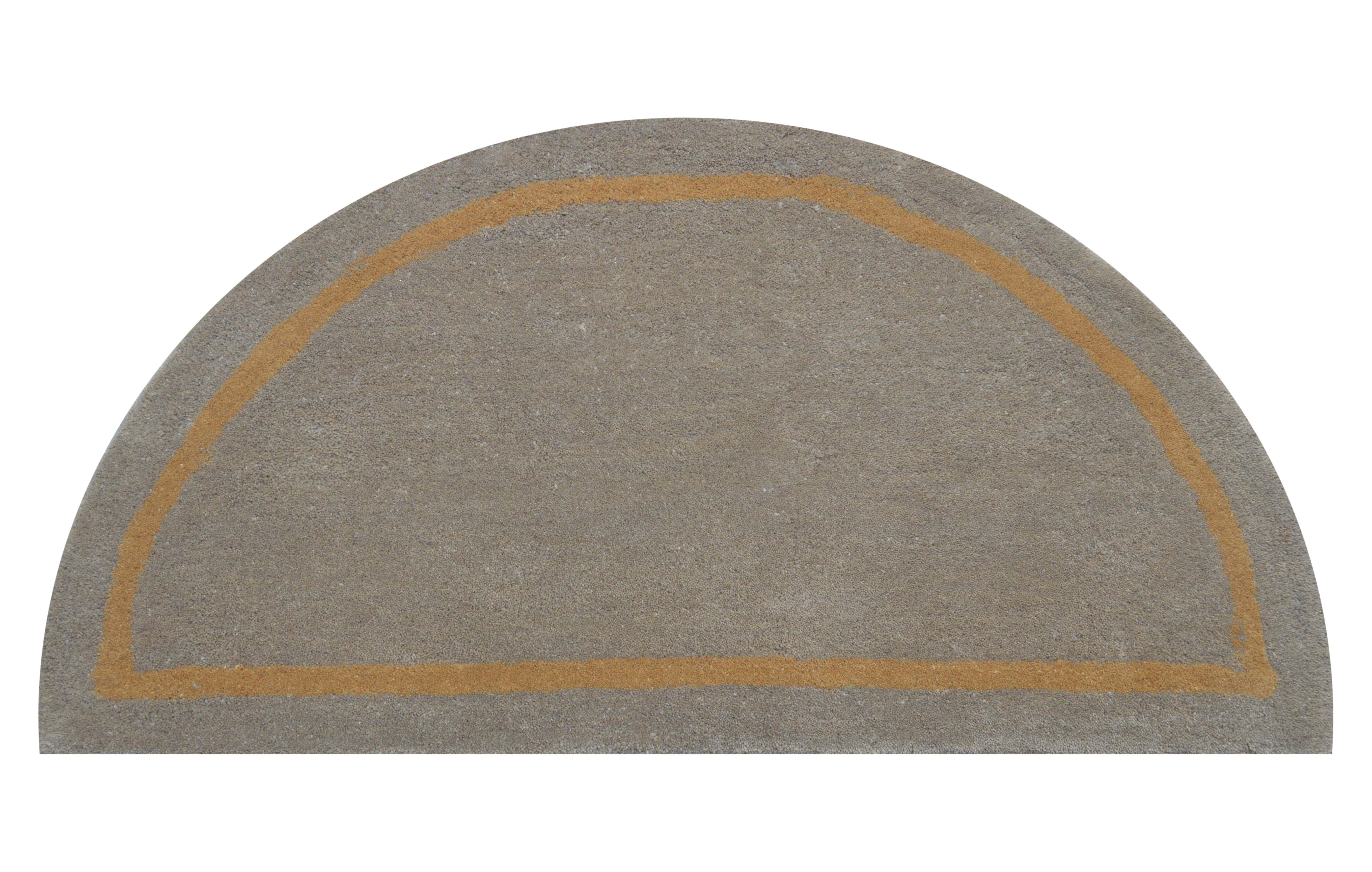 Deluxe Comfort Henley Wool Semicircle Foyer Rug, 44" Diameter High