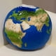 thumbnail image 2 of Peluche con forma de globo terráqueo realista de 20 cm con forma de planeta de peluche suave, 2 of 2