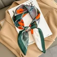 thumbnail image 1 of Bufanda cuadrada de seda con estampado de diseño de lujo para mujer, bandana de caballo de satén suave, pañuelo para el cuello, Hijab de oficina, diadema, Foulard, bolsa, cintas de regalo, 1 of 3