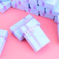 thumbnail image 1 of unbranded 16Ud Exhibidor De De Cartón Morado Para Regalos En Cumpleaños Y Aniversarios, 1 of 8