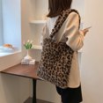 thumbnail image 2 of Guardurnaity Bolso pequeño de felpa con estilo para mujer, bolsos de moda Retro ligeros organizados a la moda Bolsas de mensajero y de hombro Leopardo, 2 of 6