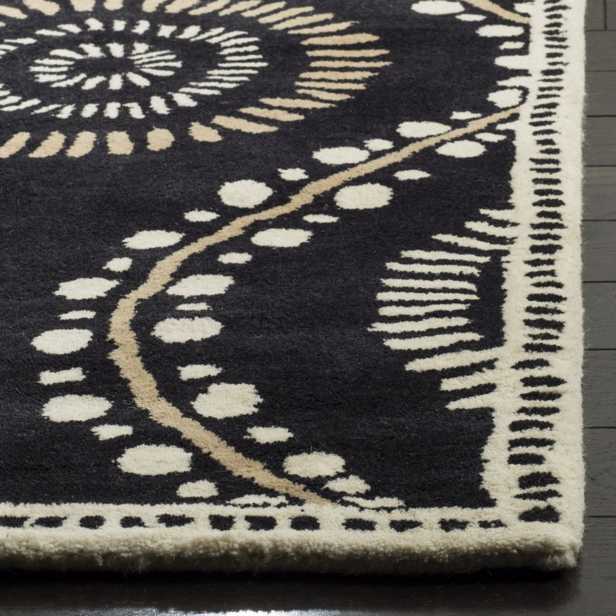 SAFAVIEH Martha Stewart MSR4532A Handmade Francesca Rug