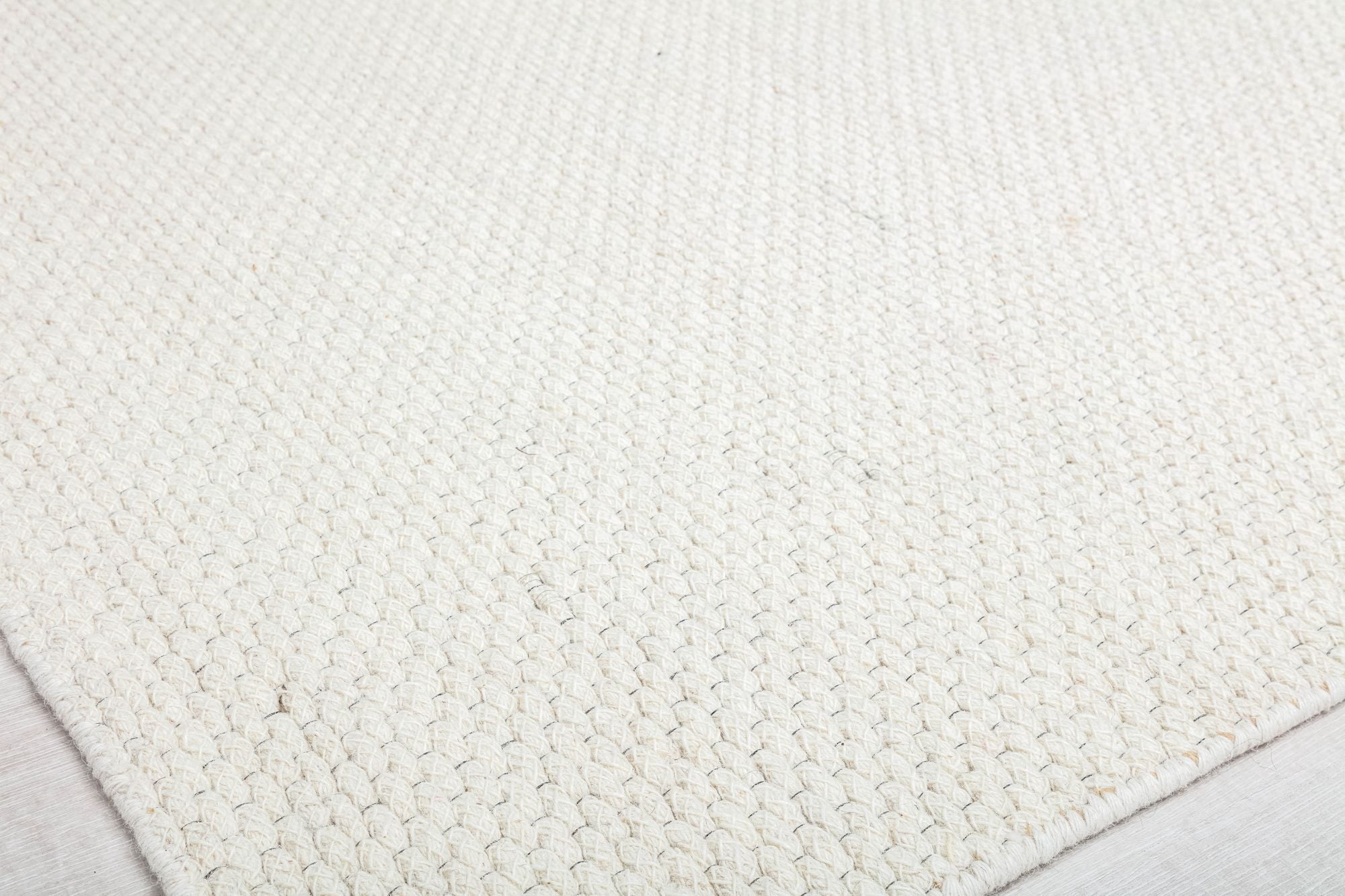 Rugs America Pale Ona DF15A Houndstooth Farmhouse Cream Area Rug, 8’0”x10’0”