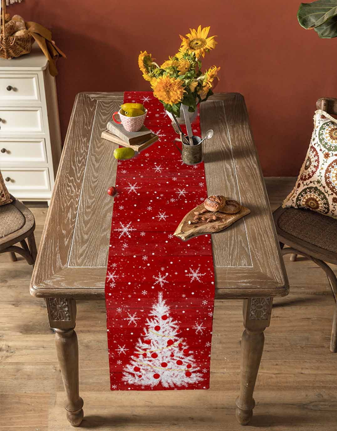 Ldtrchee Red Christmas Tree Table Runner 72 Inches, Vintage Balls Snowflake Xmas Tree Bed Runner Dresser Scarves Tabletop for Indoor Outdoor Parties/Ceremony/Banquet, 16" x 72"