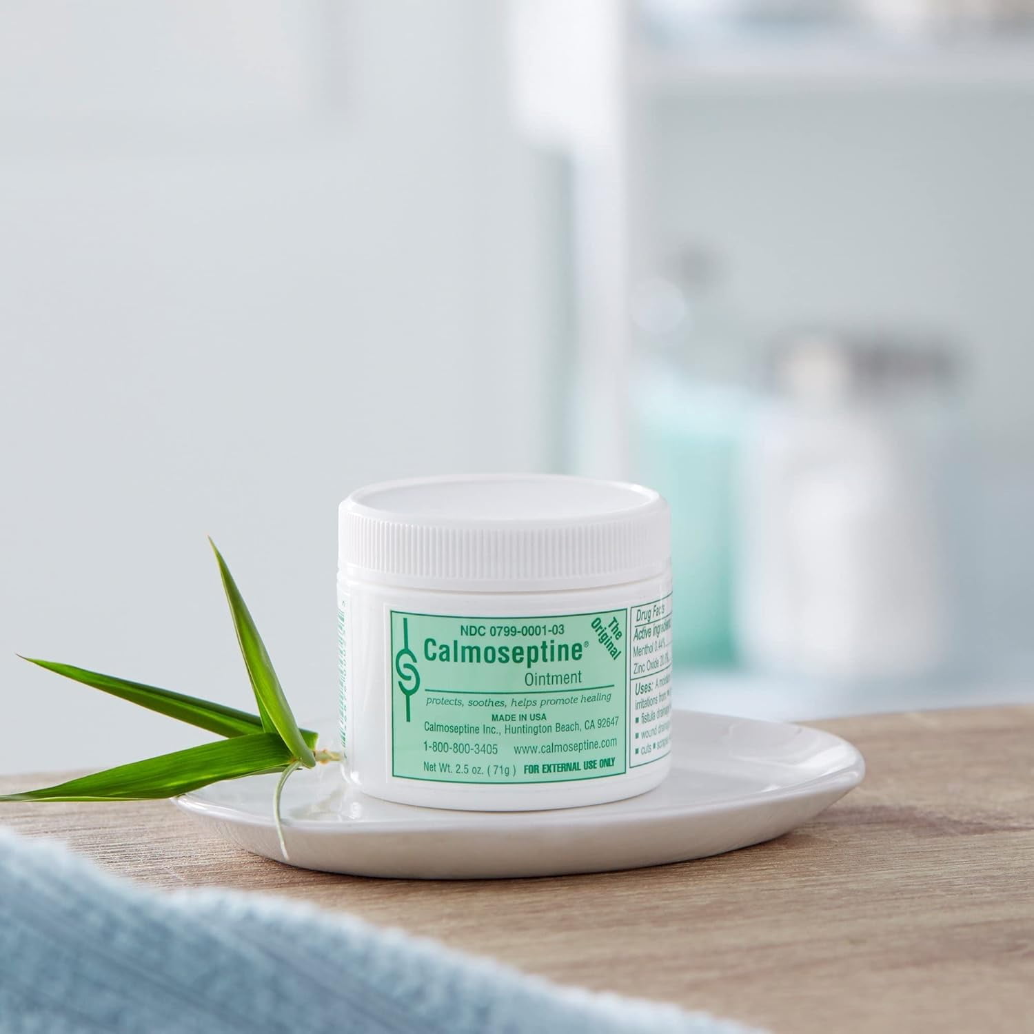 Calmoseptine Skin Healing Moisture Barrier Ointment - Effective for Wound Care, Diaper Rashes, Irritation, Burn, Cuts & Itching with Menthol & Zinc Oxide for Healthy Skincare - 2.5 Oz, Pack of 8