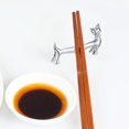 thumbnail image 2 of ColoMX Chopsticks de aleación 2pcs descansos para el hogar descansos decorativos soportes de almacenamiento de palillos, 2 of 7