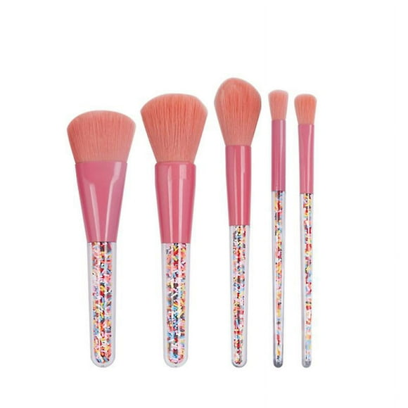 5 brochas de maquillaje para mujer.