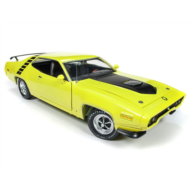 Autoworld AMM1158 1:18 1971 Plymouth Road Runner Hardtop (50th ...