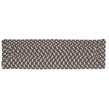 Colonial Mills 28" Gray and Off-White Reversible Braided Stair Tread Rug