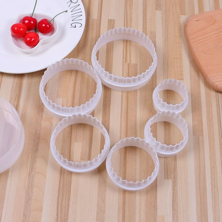

Bobasndm Pastry Shaping Moulds DIY 1 Set Easy Operation Plastic Biscuit Cutters Convenient Durable for Kitchen