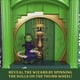 thumbnail image 3 of Playset Mattel Universal Pictures Wicked Emerald City con muñecas, 3 of 6
