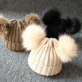 thumbnail image 4 of Chapeau Tricoté pour Bébé Fille Garçon Double Pompon Hiver Chaud Crochet Extensible, 4 of 5