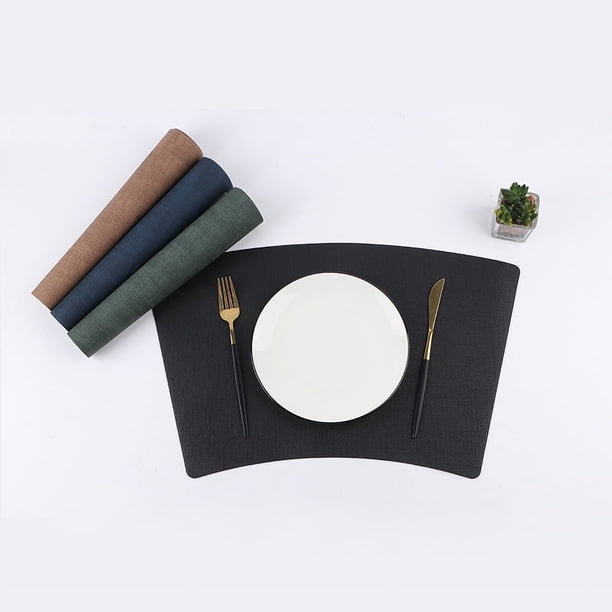 Nvzi Manteles individuales de piel sintética resistentes al calor, manteles individuales para mesa de comedor(juego de 4, tamaño 19,68 x 11,41 pulgadas, negro)