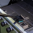 thumbnail image 4 of Cepillo para parrilla Char-Broil con cerdas de nailon, cabezal reemplazable, 4 of 5
