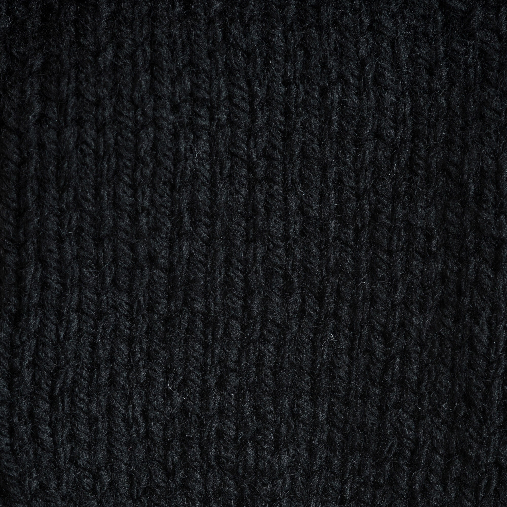 Bernat® Super Value™ #4 Worsted (Medium) Acrylic Yarn, Black 7oz/197g 440 Yards