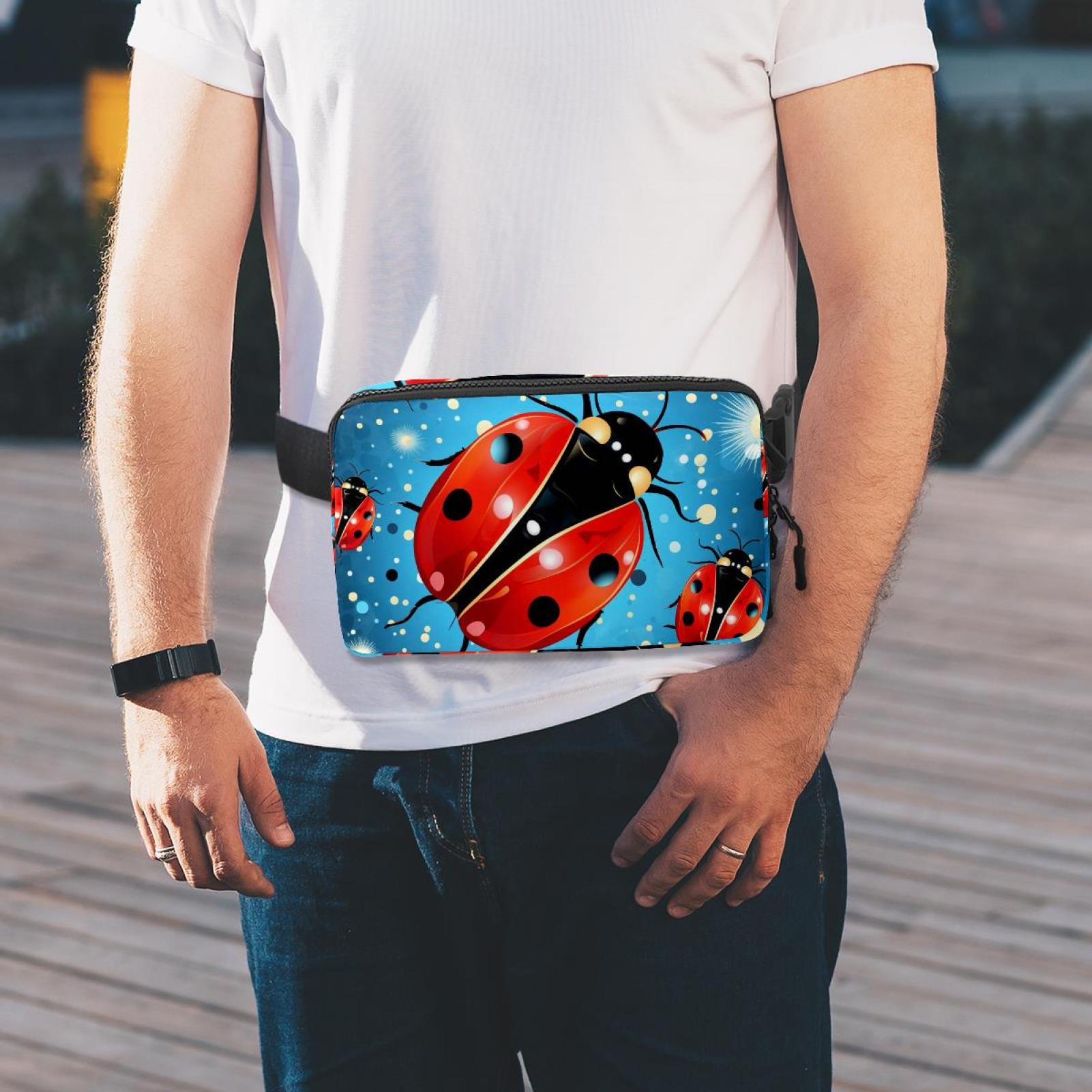 Coccinella septempunctata Running Belt Fanny Packs Waist Packs with Extension Strap Unisex Lightweight Adjustable