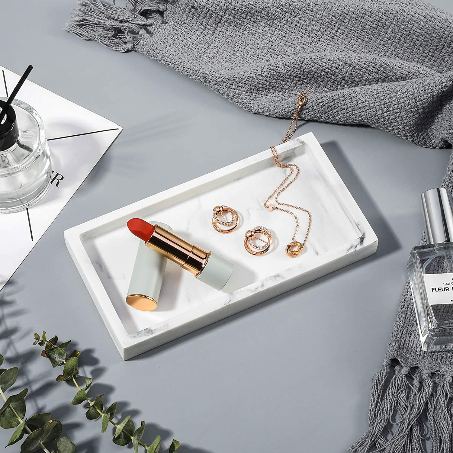 Saim Resin Vanity Tray, 8 x 4 inch Bathroom Tray Organizer Toilet Tank Storage Tray, Countertop