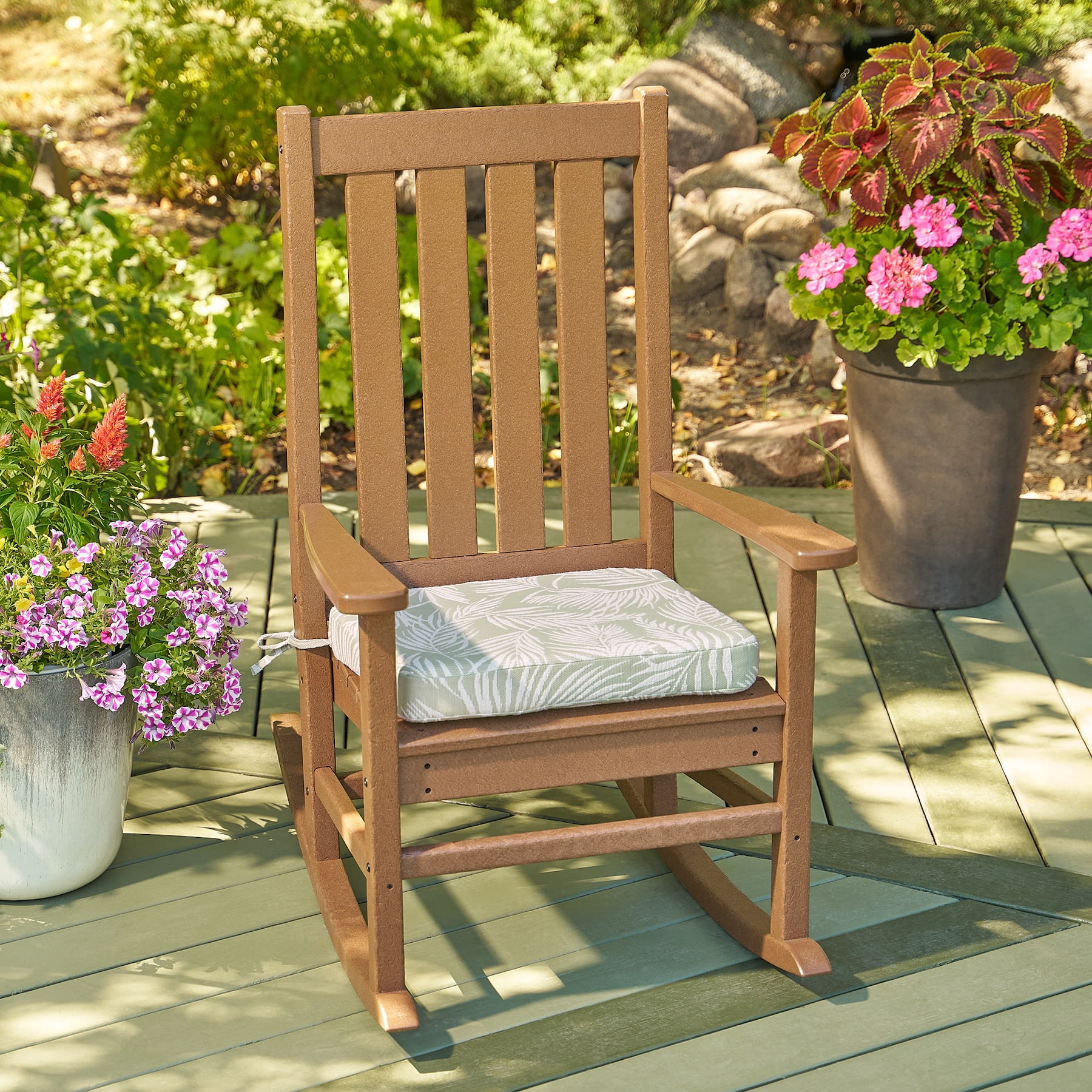 Better Homes & Gardens Outdoor Seat Pad Cushion, 19 in x 18 in, Palm Green