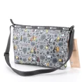 thumbnail image 3 of Lesportsacs Messenger Bag 3352 Peter Rabbit Snoopy Mickey Mouse 19 * 5 * 28 cm Bolso de hombro con cremallera de tres capas, 3 of 5