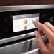 thumbnail image 4 of Horno Empotrable Eléctrico Whirlpool WOS72EC0HS con Air Fry, 4 of 5