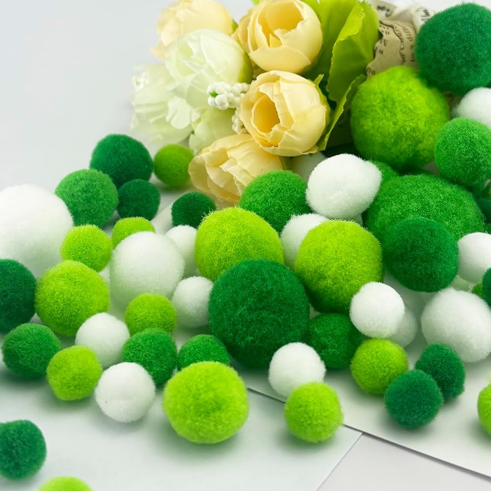 1000 Pcs 5 Sizes 1 cm to 3 cm Fuzzy Pom Poms Balls, Assorted Pompoms Balls for Arts and Craft Making Decorations (Green Series)